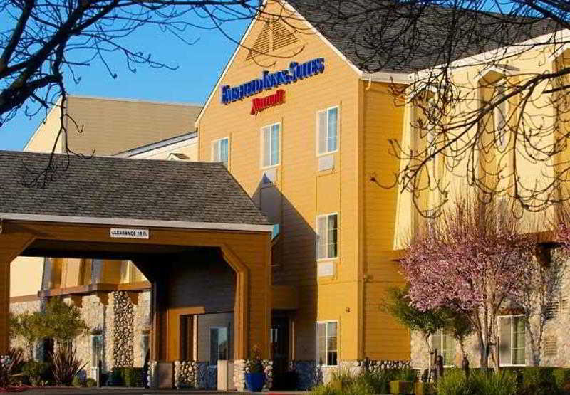 Fairfield Inn And Suites By Marriott Napa American Canyon Exteriör bild