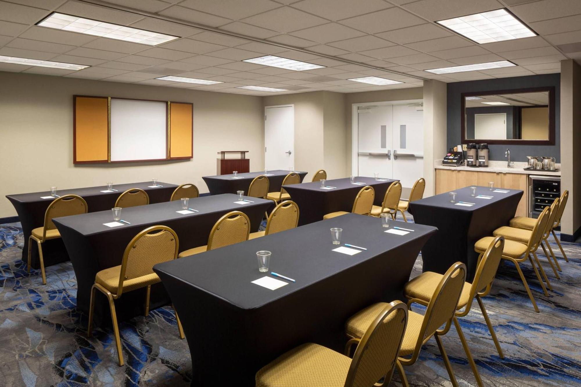 Fairfield Inn And Suites By Marriott Napa American Canyon Exteriör bild