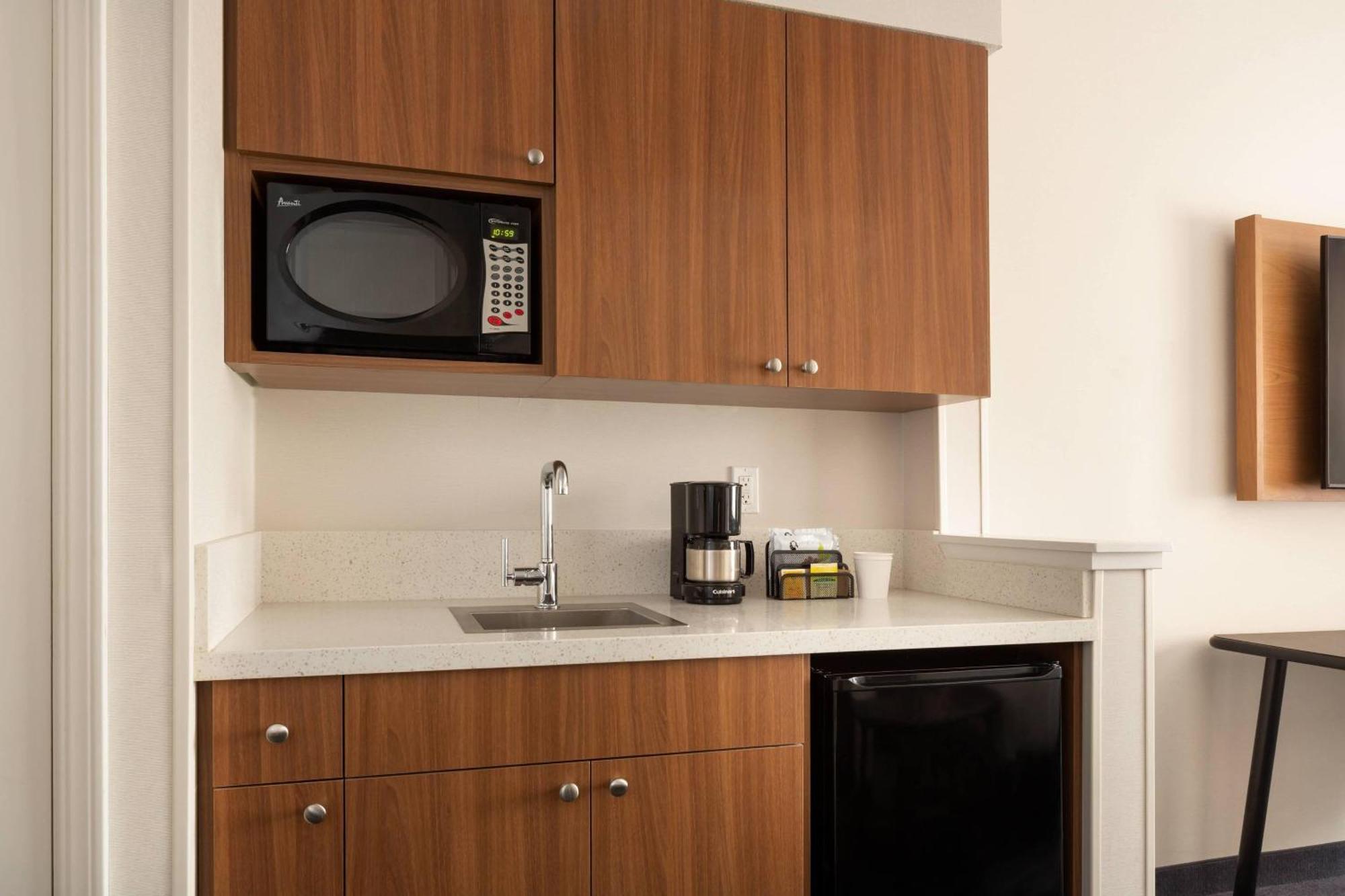 Fairfield Inn And Suites By Marriott Napa American Canyon Exteriör bild